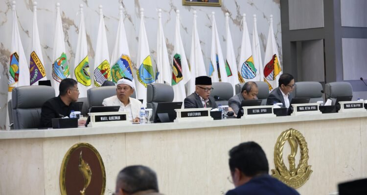 DPRD Jawa Barat Bahas Raperda BUMD Kertajati