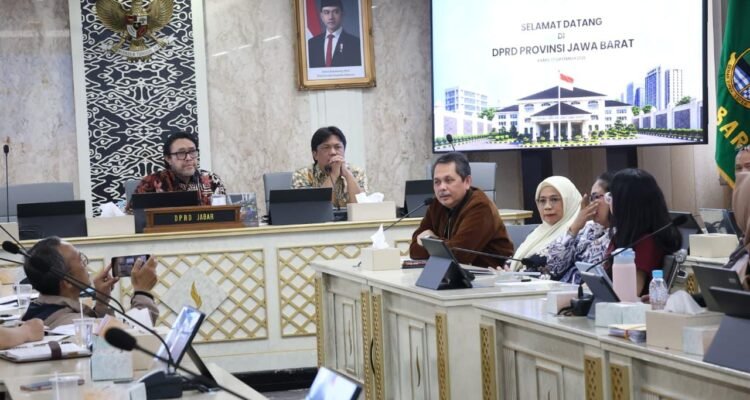DPRD Jabar Minta Pengosongan Lahan Cihapit Bandung Ditunda