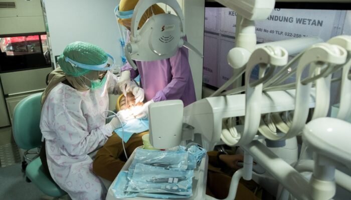 Periksa hingga Tambal Gigi Gratis, Safari Dental Care Sasar 30 Kecamatan Bandung
