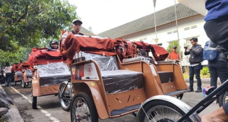 Becak Listrik Bantuan Presiden Belum Jalan, Pemkot Bandung Siapkan Parkir dan Charger