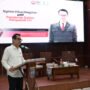 Pesatnya perkembangan teknologi informasi membawa kemudahan bagi masyarakat dalam mengakses berbagai informasi.
