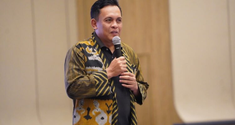 PT Pegadaian (Persero) dan PT Bank Central Asia Tbk (BCA) melalui fitur Tabungan Emas di aplikasi myBCA terus menunjukkan respons positif.