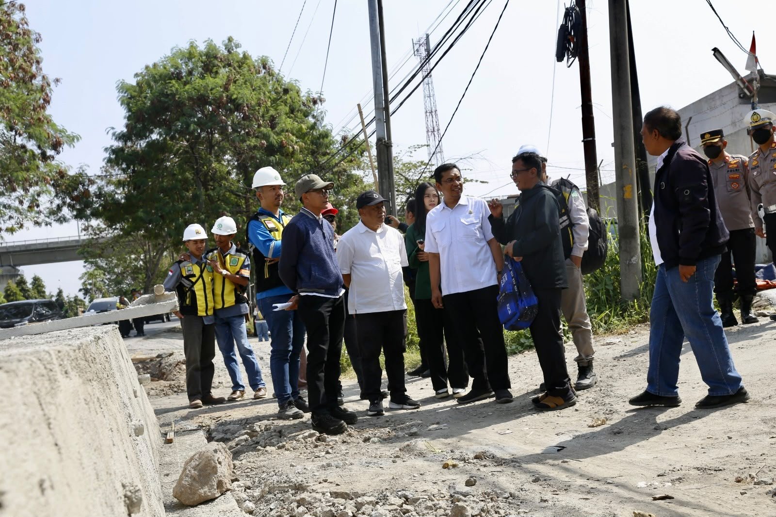 Komisi IV DPRD Jawa Barat Tinjau Pembangunan Jalan Sapaan-Majalaya, Dorong Pekerjaan Selesai Tepat Waktu