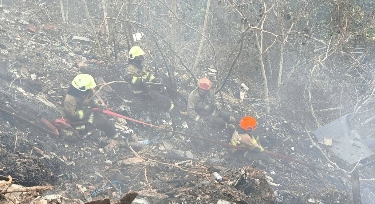 19 Warga Terserang ISPA Akibat Asap Kebakaran Lahan di Ciumbuleuit