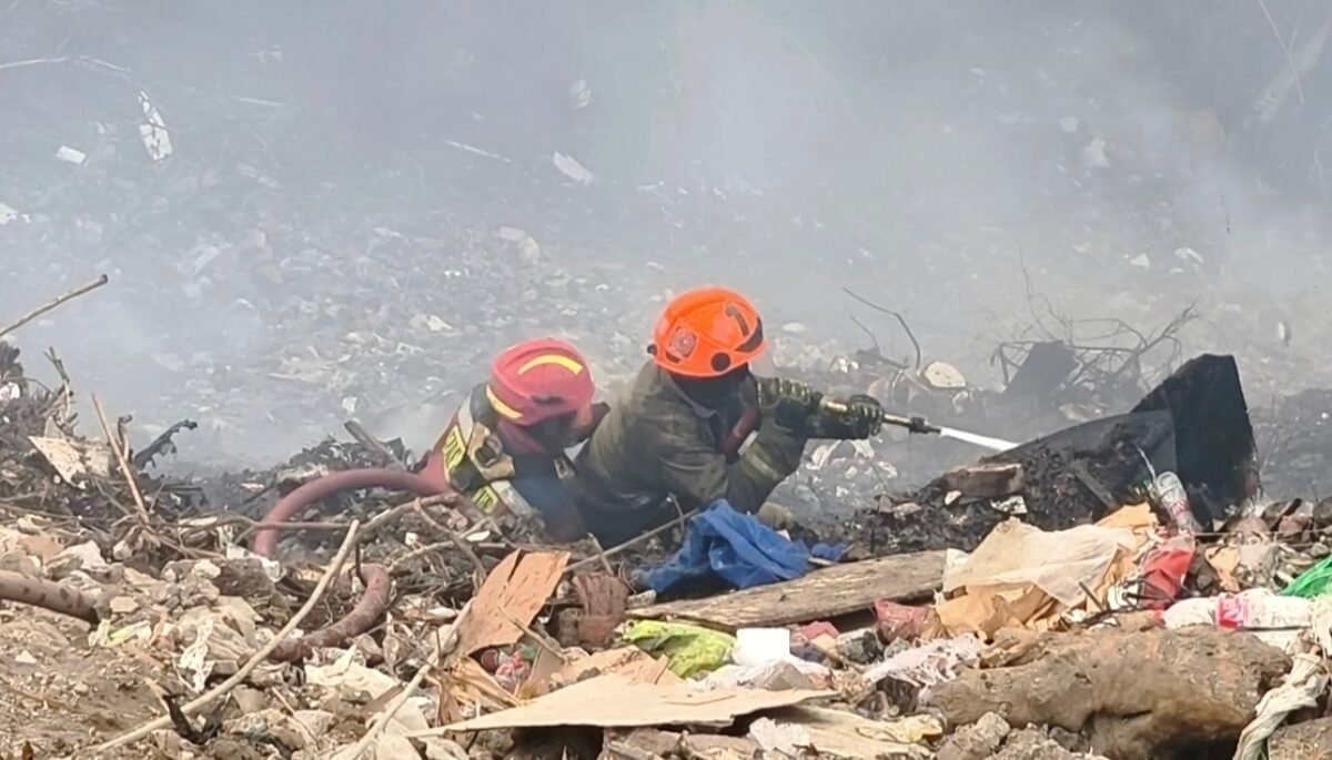 WhatsApp Image 2026-09-15 at 18.56.22 Pemkot Bandung Targetkan Kebakaran Lahan Ciumbuleuit Padam dalam Tiga Hari