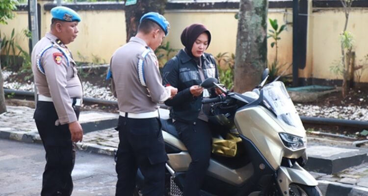 OPERASI PATUH