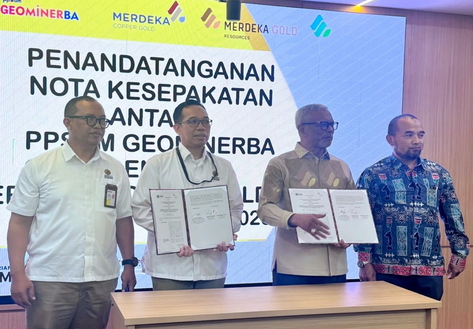 Pusat Pengembangan Sumber Daya Manusia Geologi, Mineral, dan Batubara (PPSDM Geominerba) terus memperkuat sinergi dengan industri.