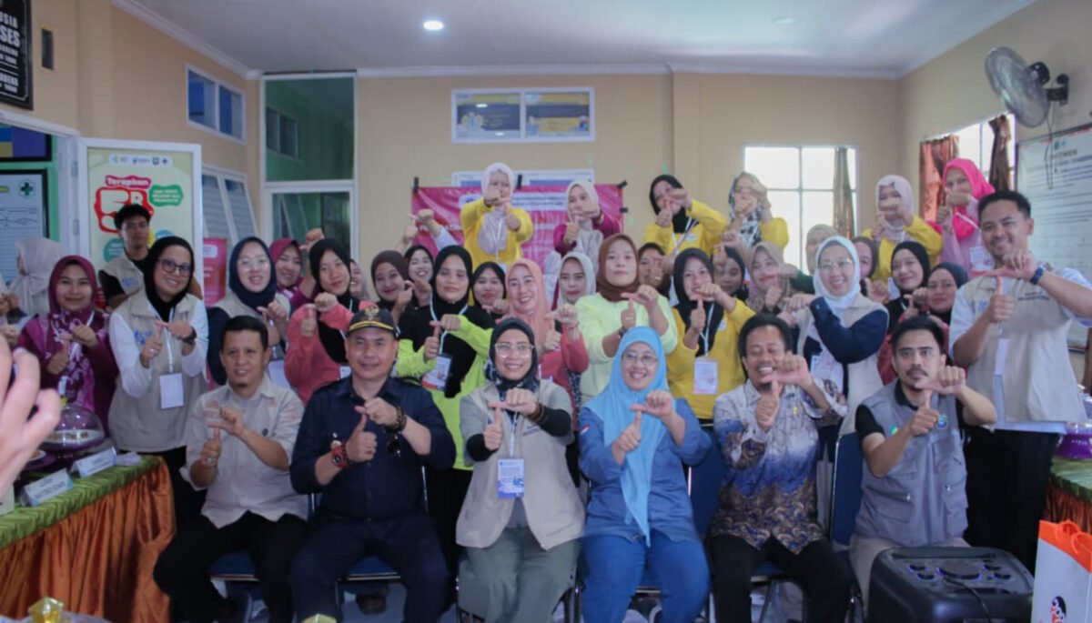 TB mendorong mitigasi malaria berbasis komunitas melalui edukasi pencegahan dan pemanfaatan bahan alam lokal sebagai bio-repelen. TB mendorong mitigasi malaria berbasis komunitas melalui edukasi pencegahan dan pemanfaatan bahan alam lokal sebagai bio-repelen.