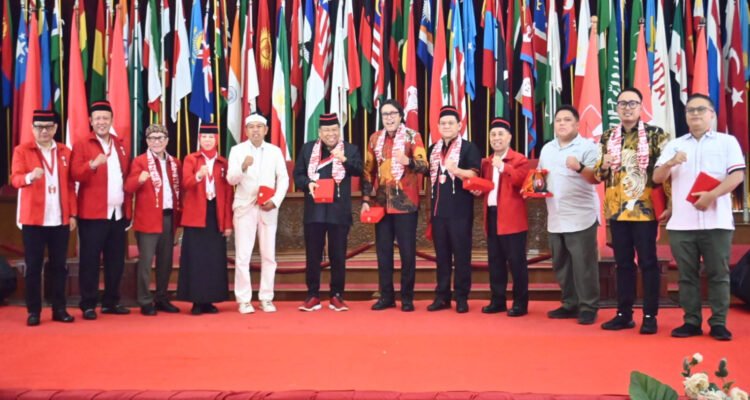 Pengurus DPD PA GMNI) Jawa Barat periode 2026-2031 resmi dilantik di Gedung Merdeka Bandung, Sabtu (24/10/2026),