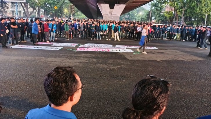 MAHASISWA