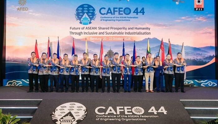 CAFEO 44
